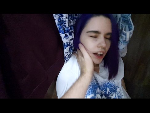 ❤️ Natagpuan ang aking kapatid na babae sa aparador at tinulungan ang kanyang cum Sex video sa amin tl.yourxxxvideos.ru